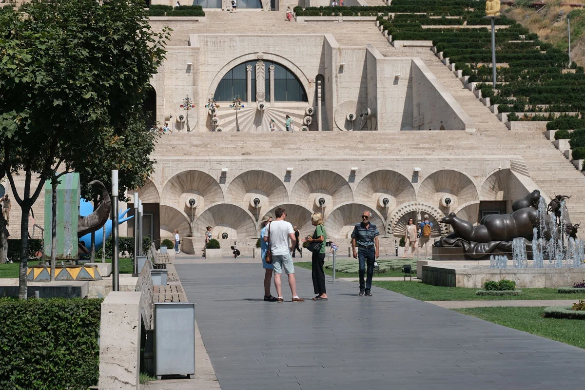 What Language Do Armenians Speak?